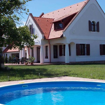 Holiday Home Nagyvazsony/Balaton 20231 المظهر الخارجي الصورة